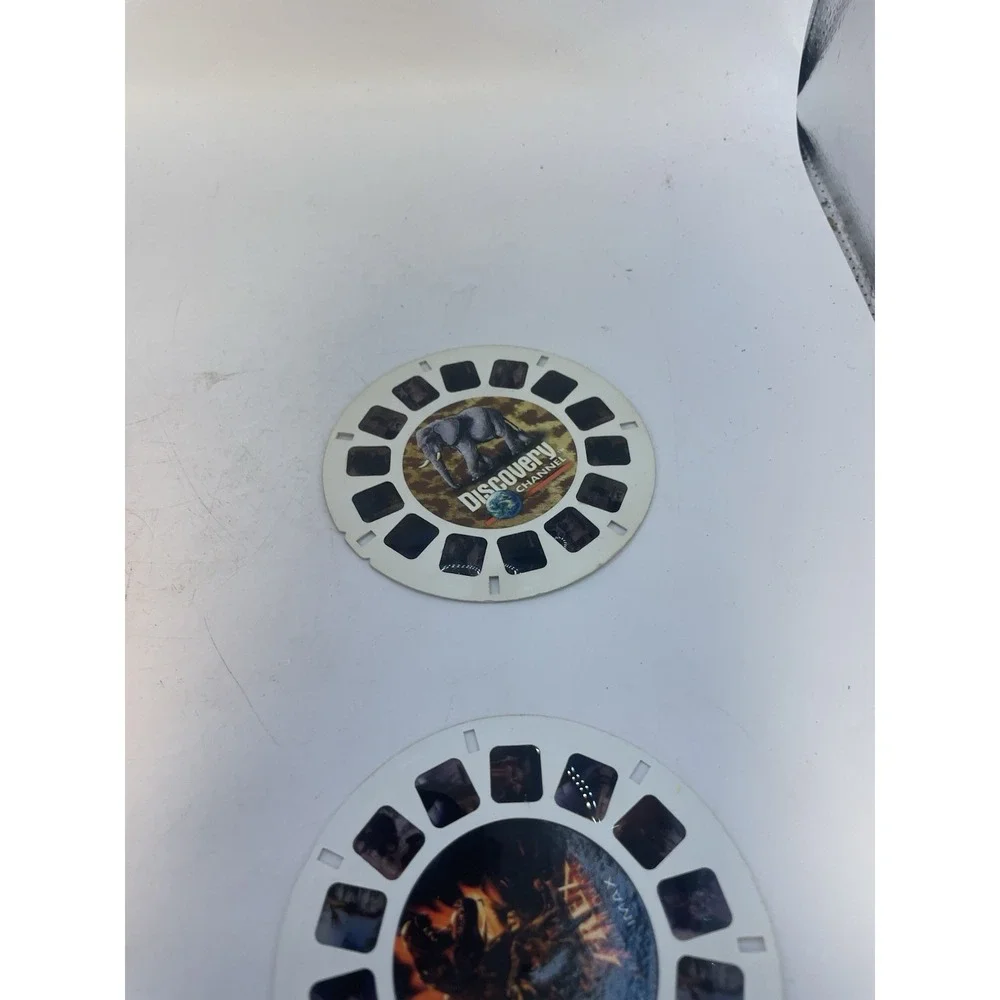 Vintage View Master 3D Viewer With 2 Reels ;imax And Discovery Animal
